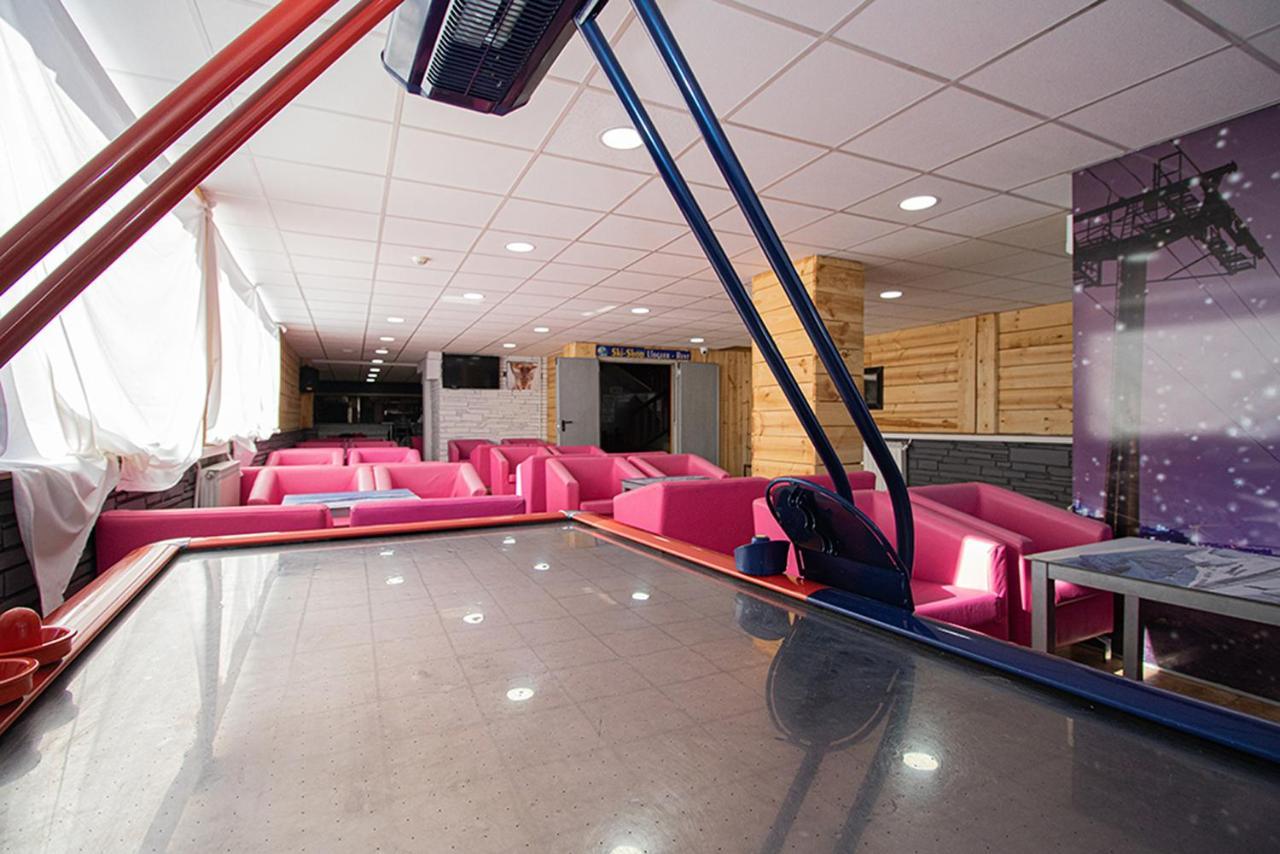 Apartaments Turistics Natural Suites Manzano 3000 帕斯底拉卡萨 外观 照片